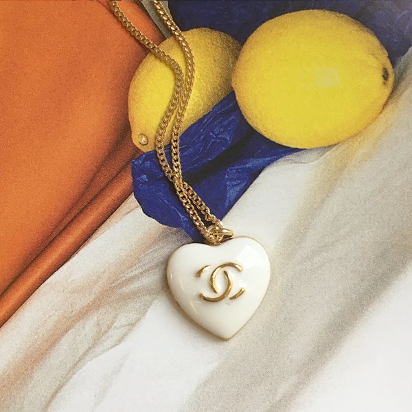 Chanel Vintage Button Reform Jewelry (N29)